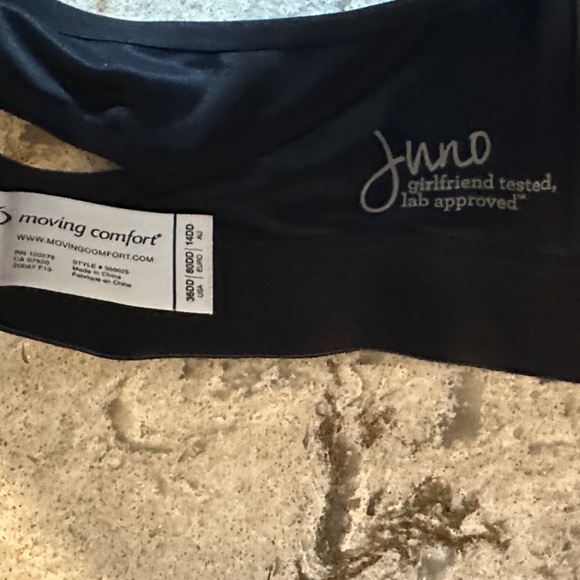 Moving Comfort Black Sports Bra NWT - Picture 5 of 5